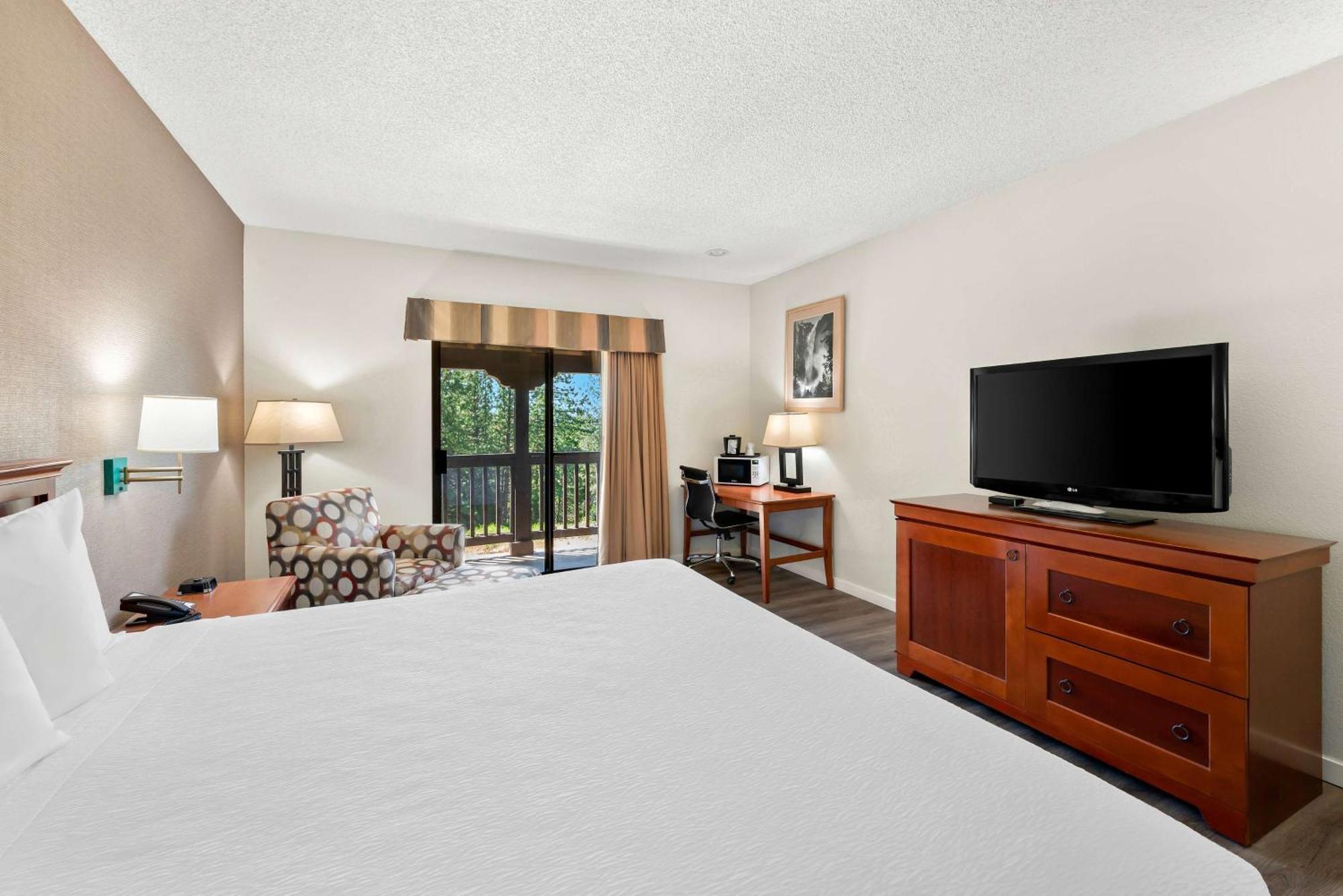 Best Western Stagecoach Inn Pollock Pines Exteriér fotografie
