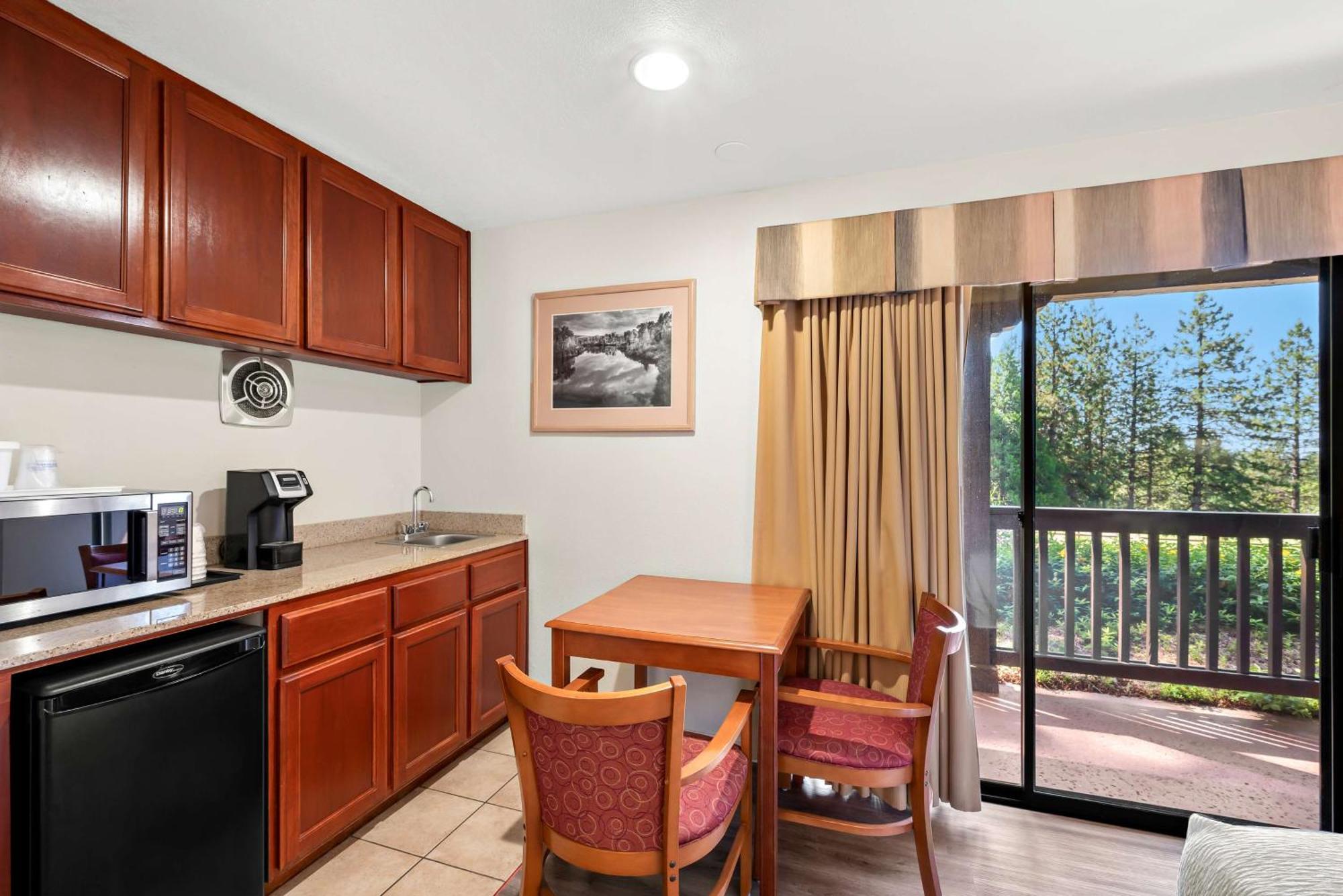 Best Western Stagecoach Inn Pollock Pines Exteriér fotografie