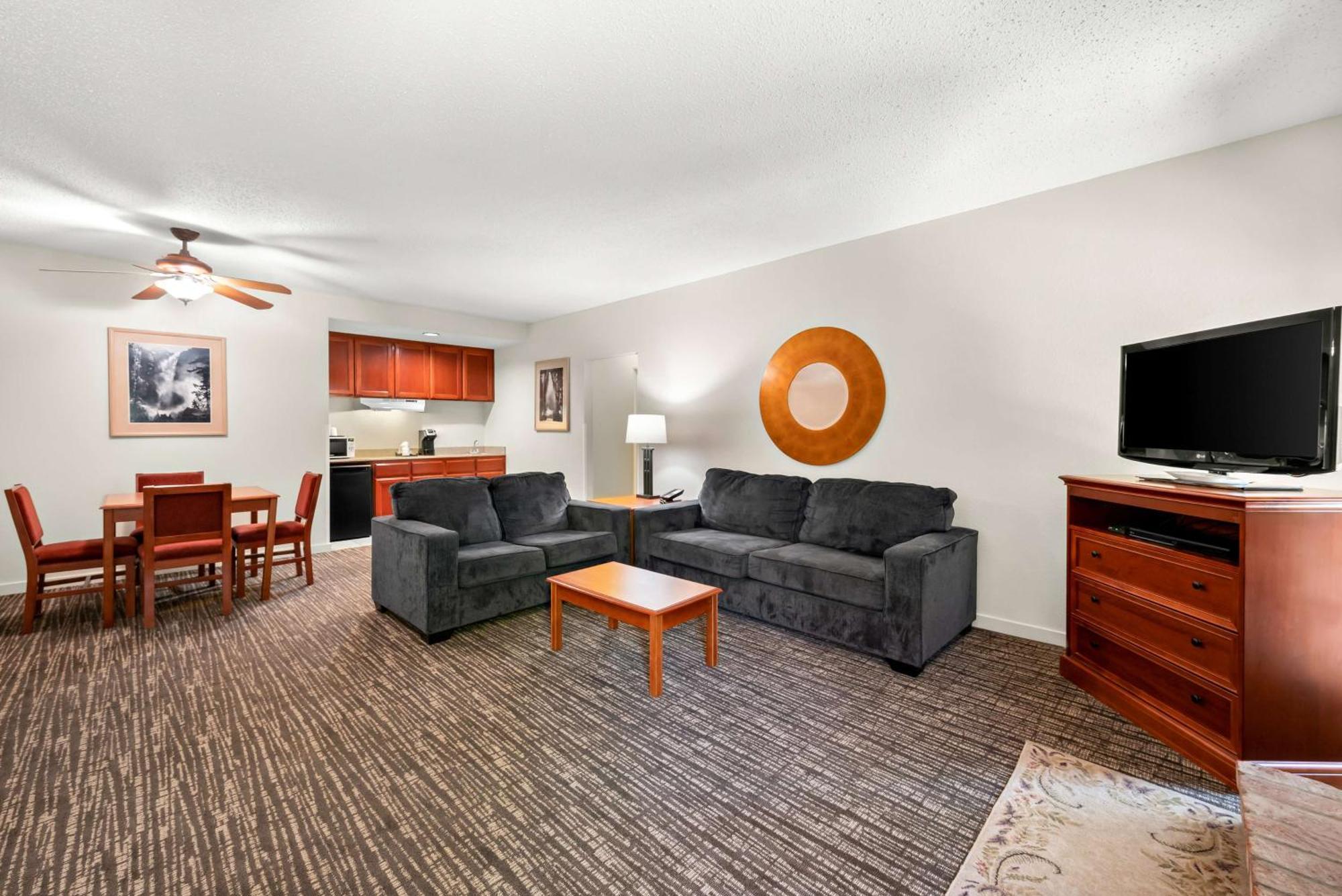 Best Western Stagecoach Inn Pollock Pines Exteriér fotografie